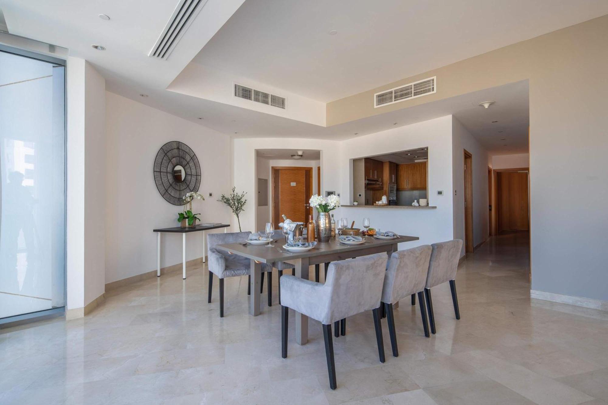 Frank Porter - Trident Grand Dubai Exterior photo