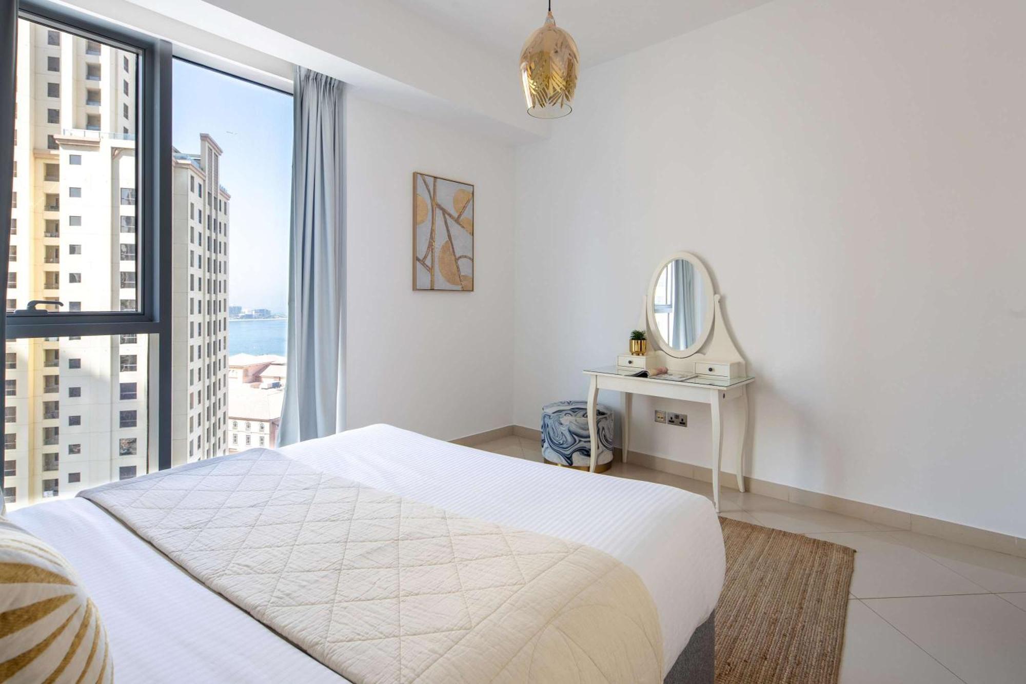 Frank Porter - Trident Grand Dubai Exterior photo